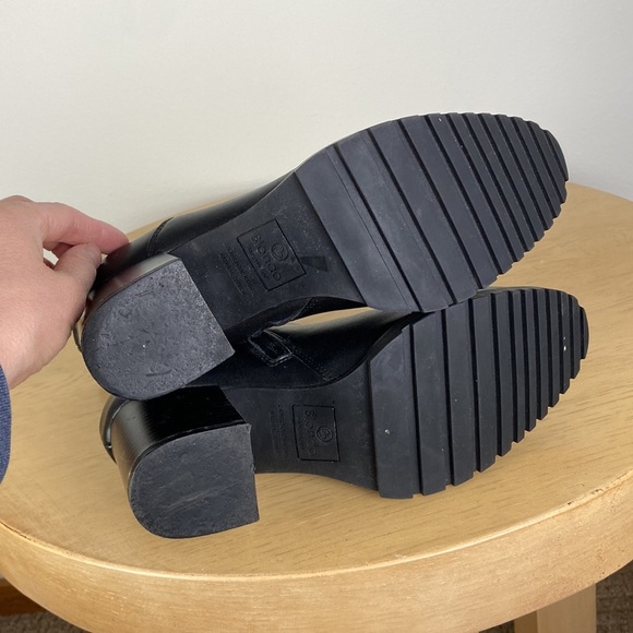 Blondo Women's 8.5 Waterproof Heeled Chunky Chelsea Ankle Boots Casual Classic - Picture 7 of 10